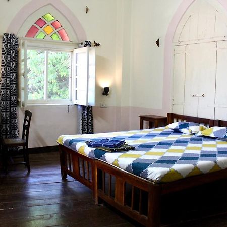 Royal Phoenix Inn Panaji Luaran gambar