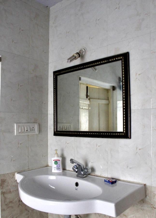 Royal Phoenix Inn Panaji Luaran gambar